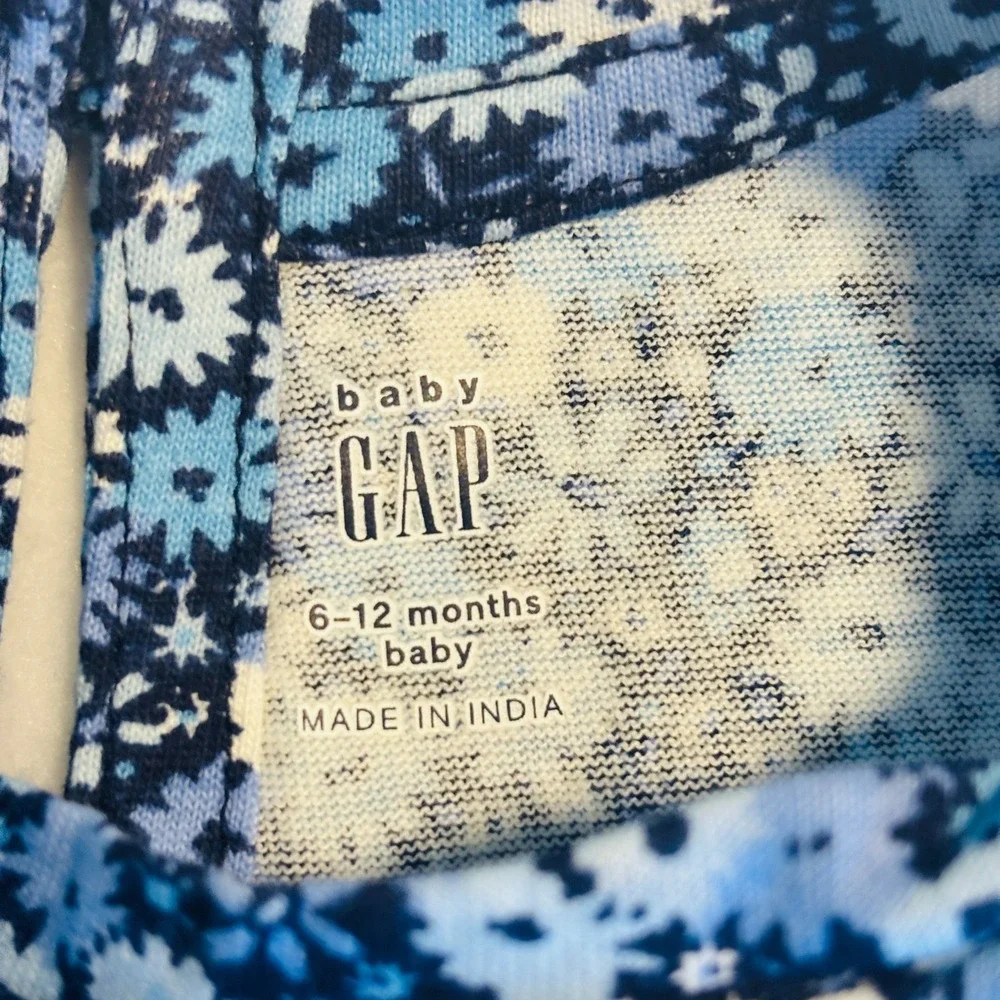 Baby Gap Blue Floral  Dress for Baby girl in 6-12 months